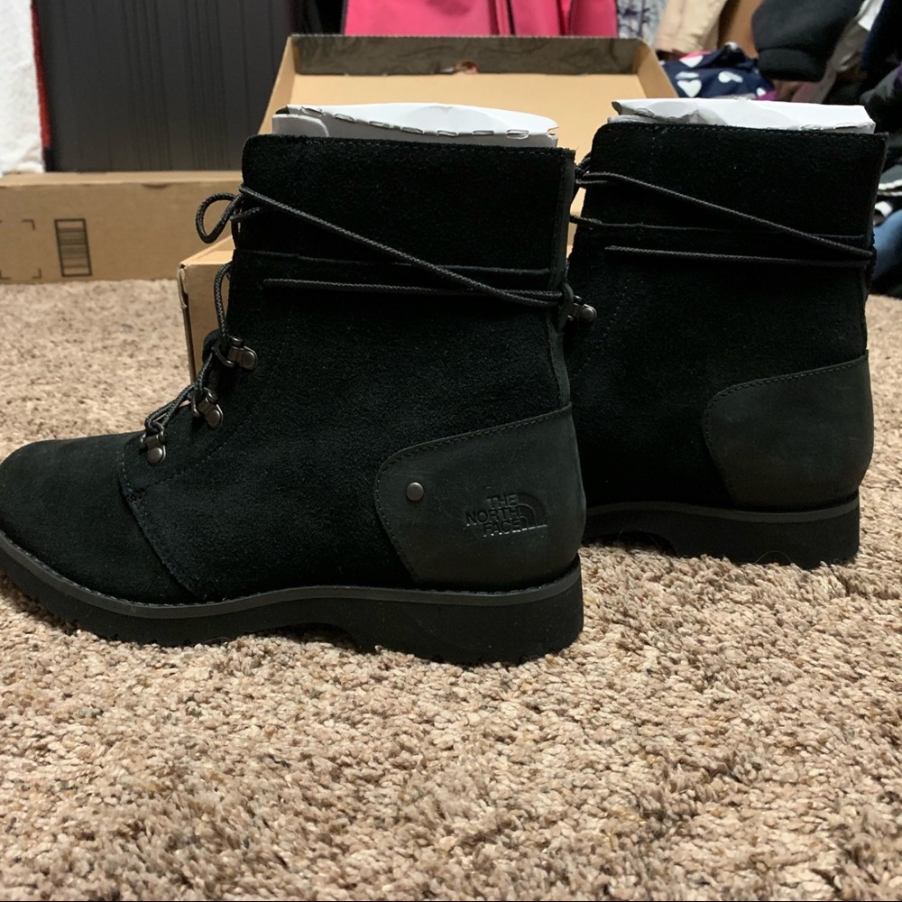 Women’s North Face Black Suede Boots